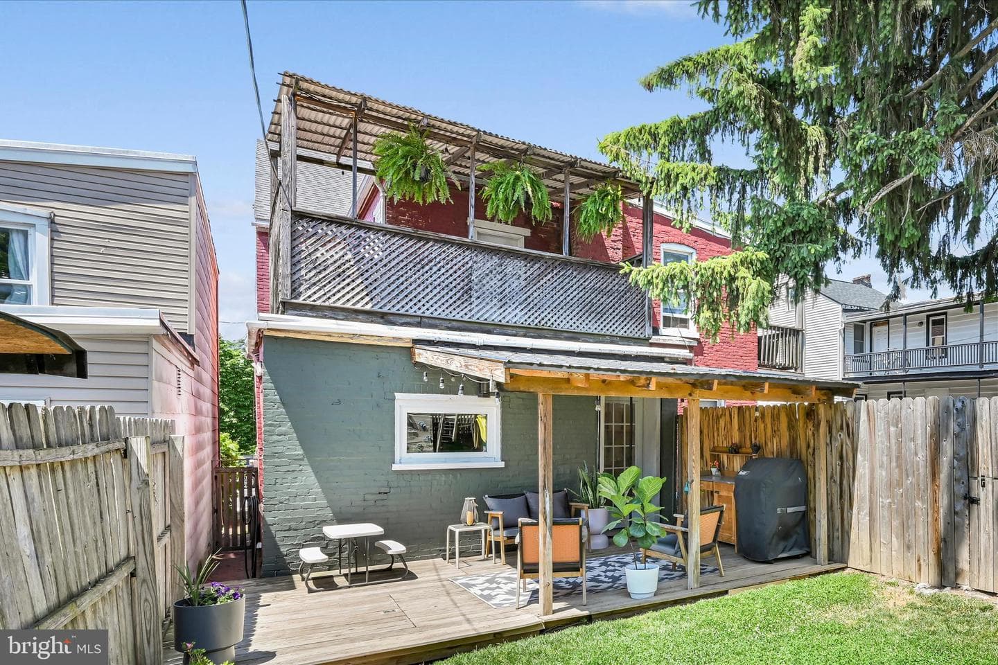 629 S Prince Street photo 27