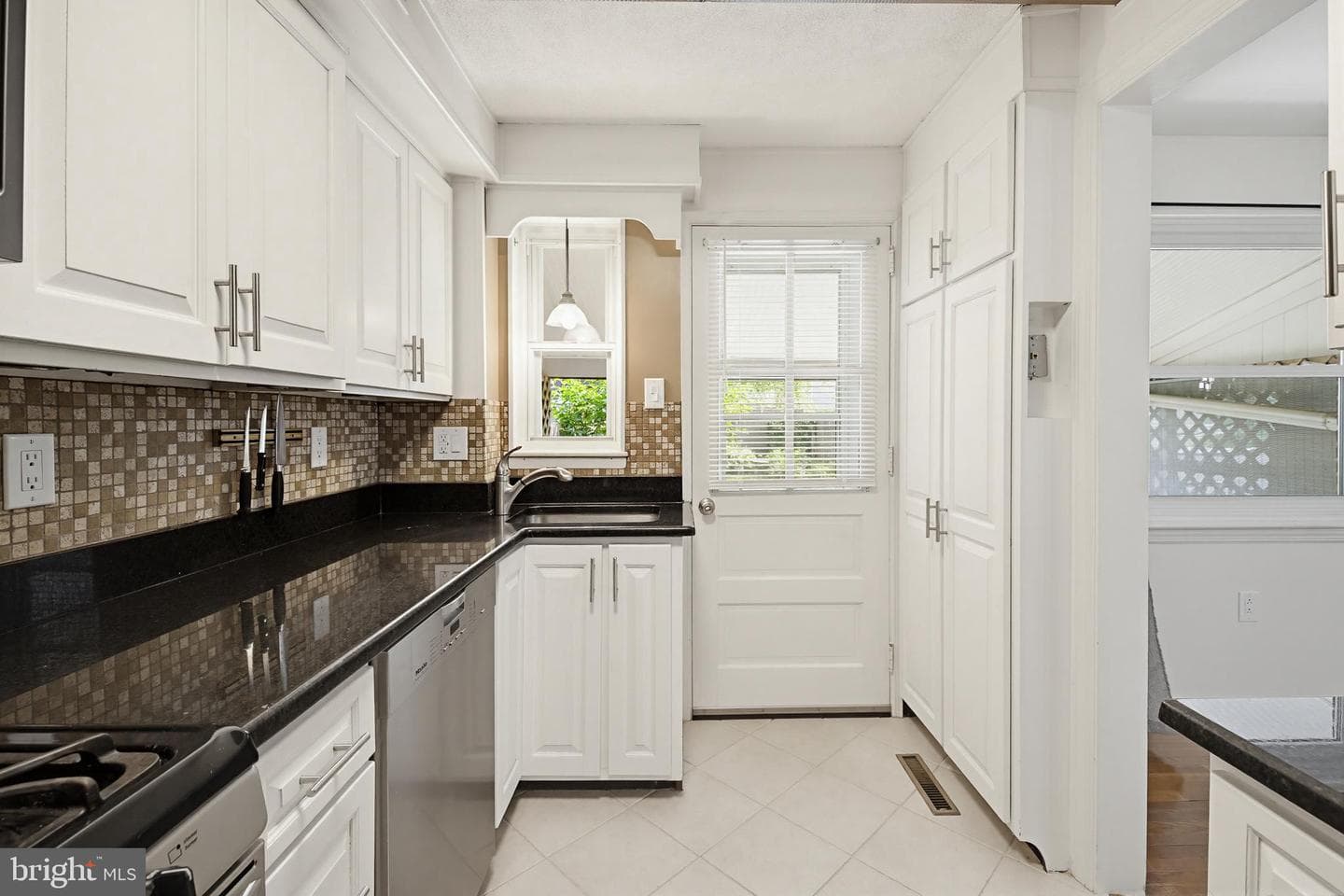 57 Prospect Street photo 10