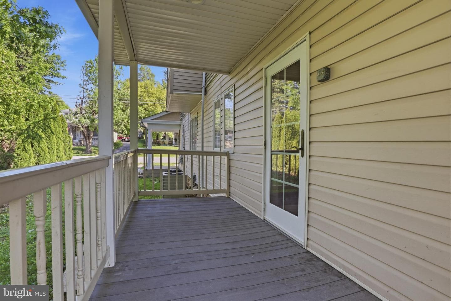 323 E Orange Street photo 23
