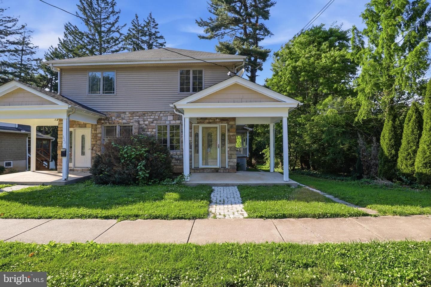 323 E Orange Street photo 3