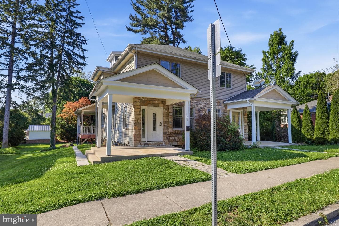 323 E Orange Street photo 31