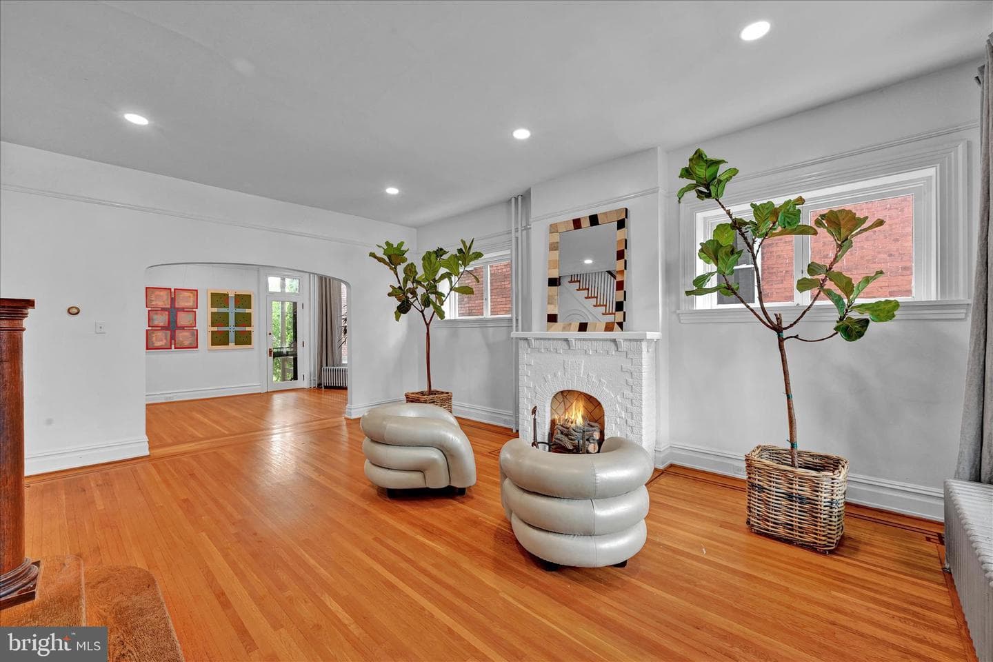 419 Chestnut St photo 5