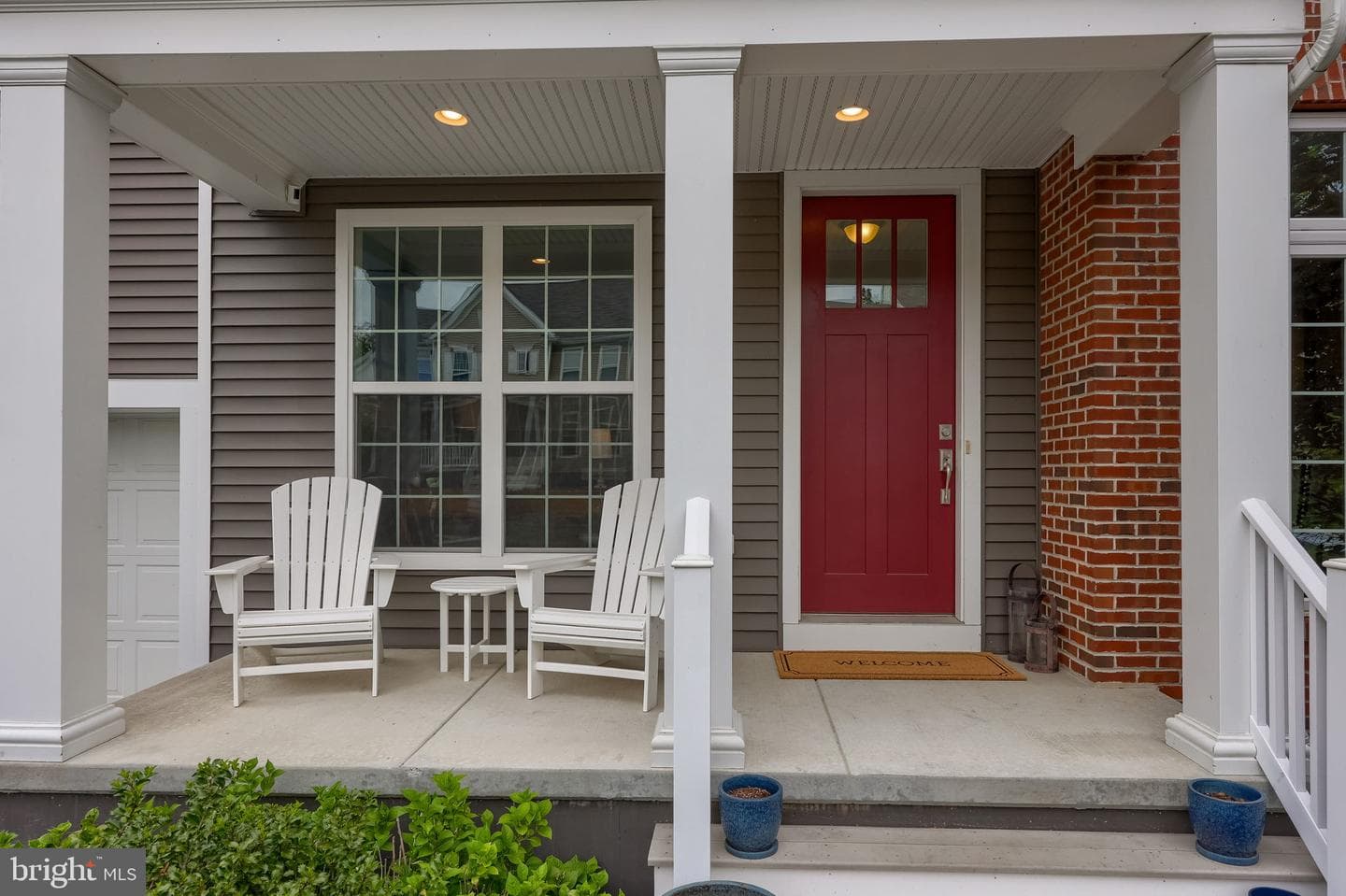 1129 Edgemoor Court photo 3