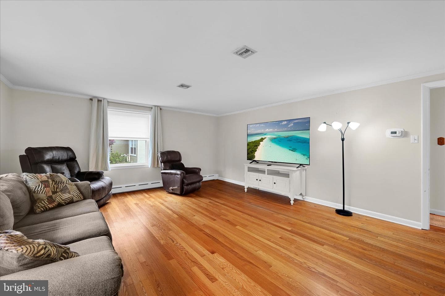 106 E Second Avenue photo 11