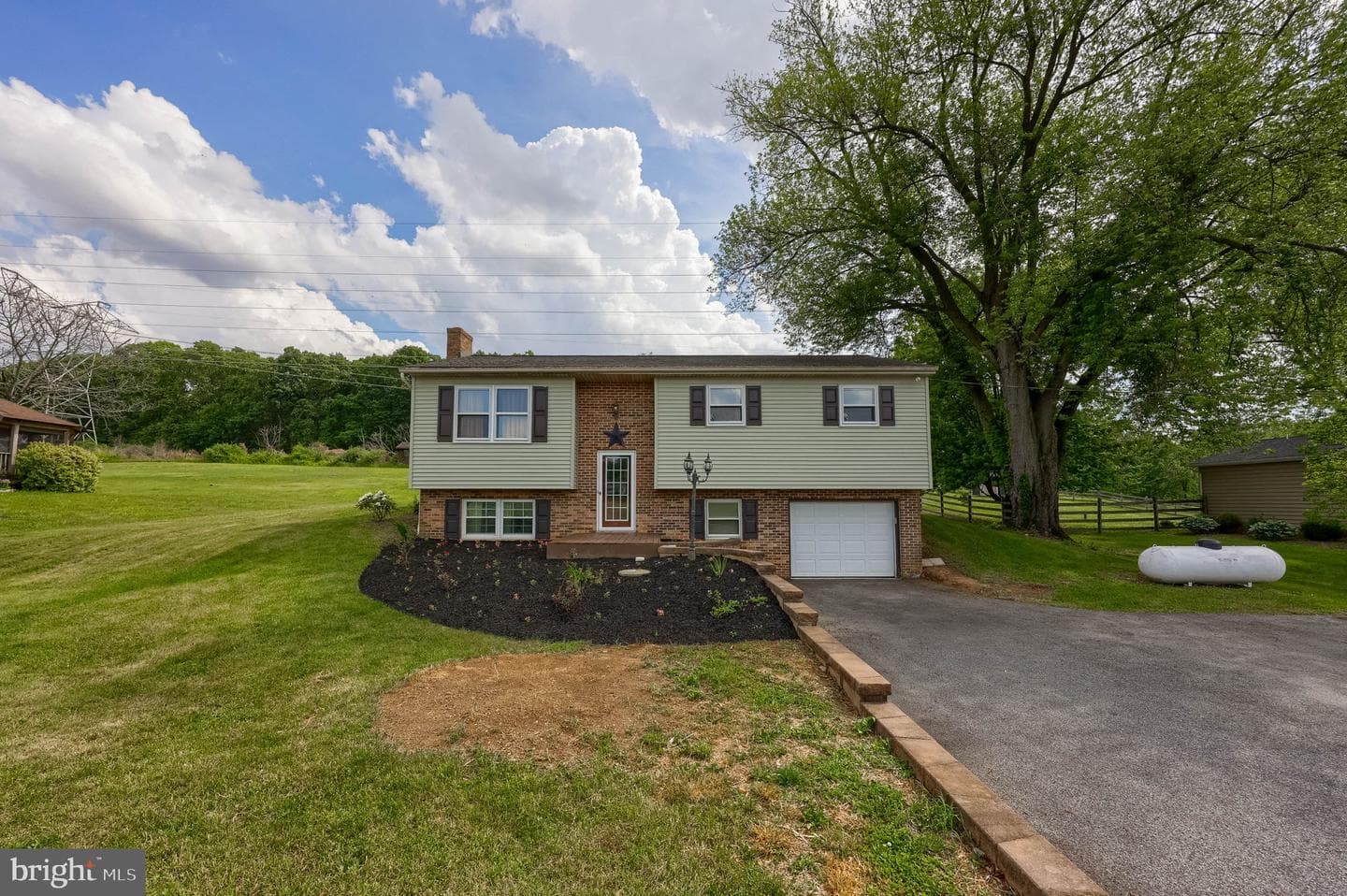 763 Deaver Road photo 5