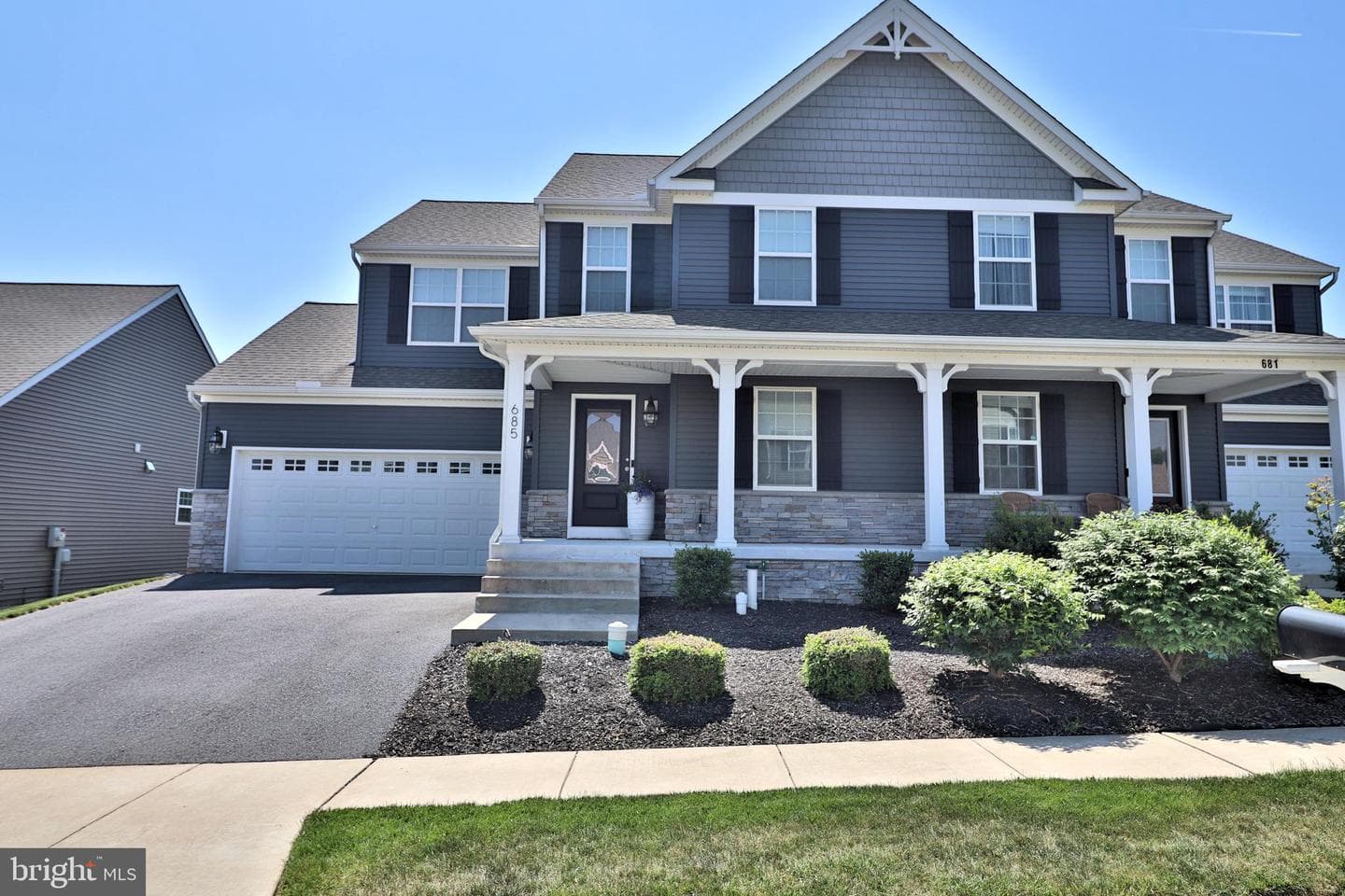 685 Kincaid Avenue photo 37