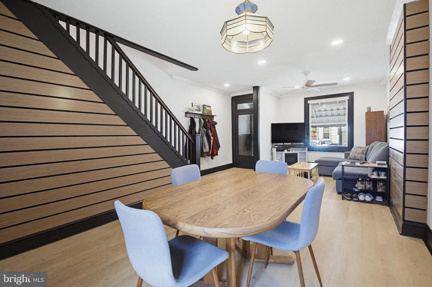 715 N Queen Street photo 11