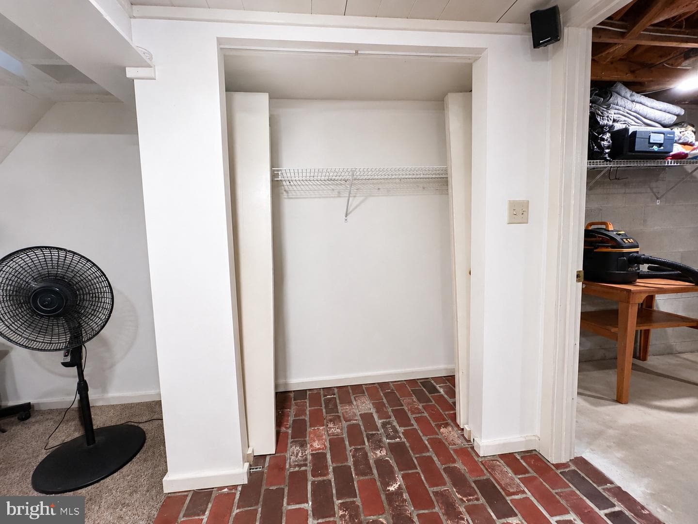 279 Radio Road photo 16