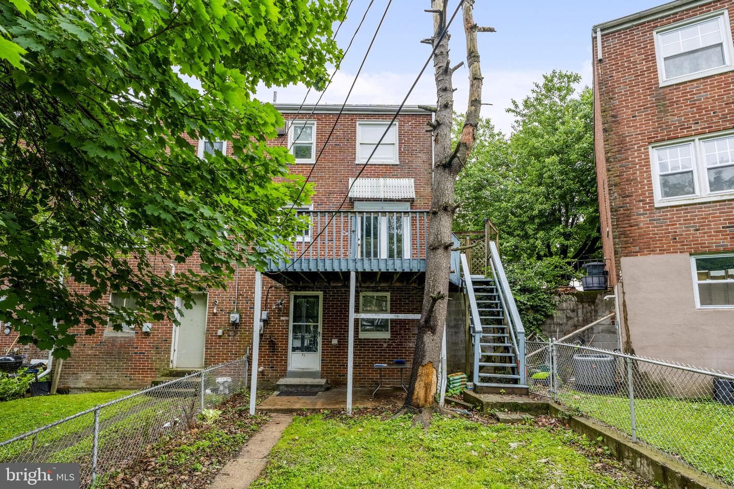 61 Hershey Avenue photo 30