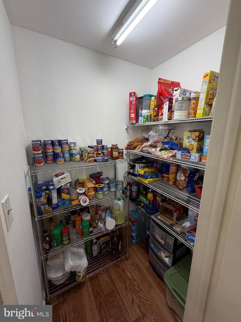 698 Topaz Drive photo 9