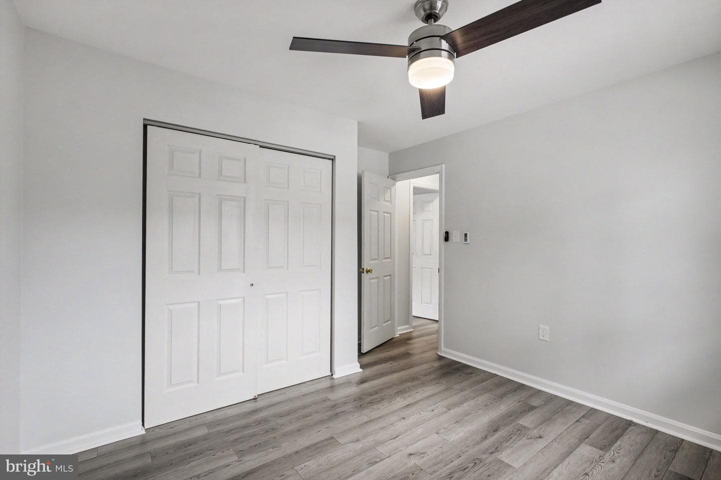 541 Golden Street photo 12