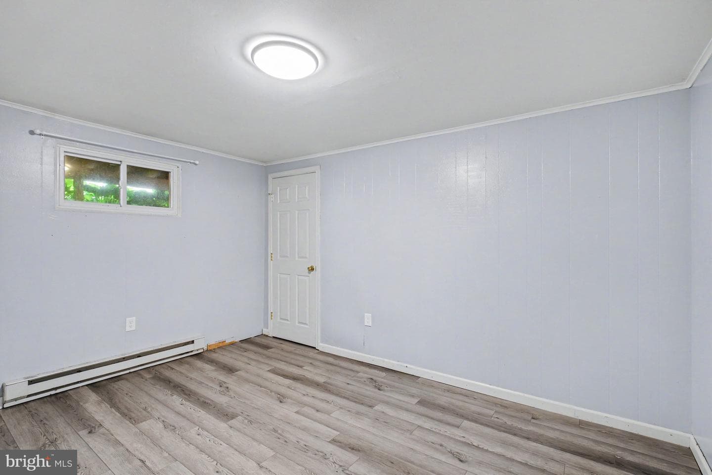 541 Golden Street photo 17