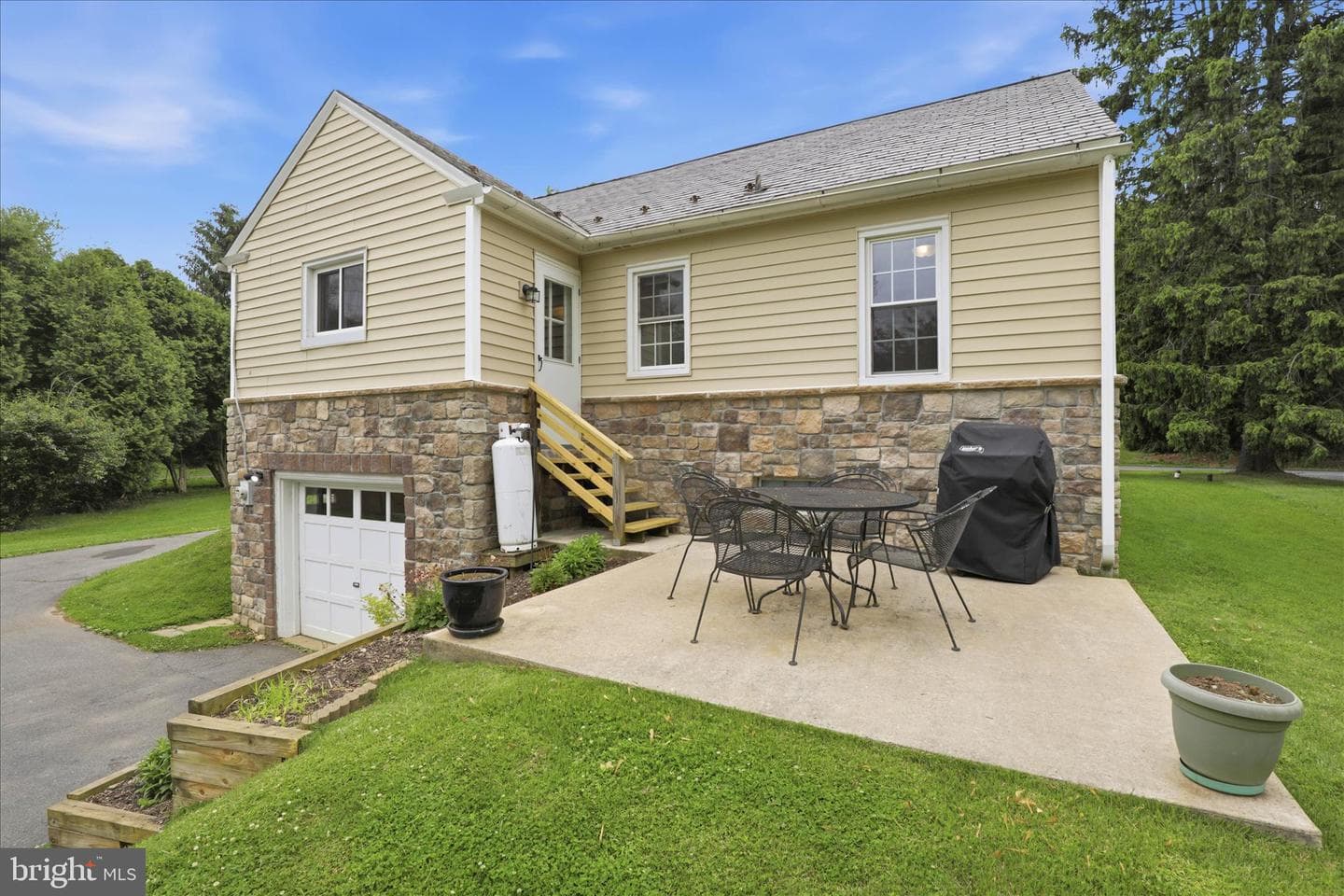 169 School House Road photo 31