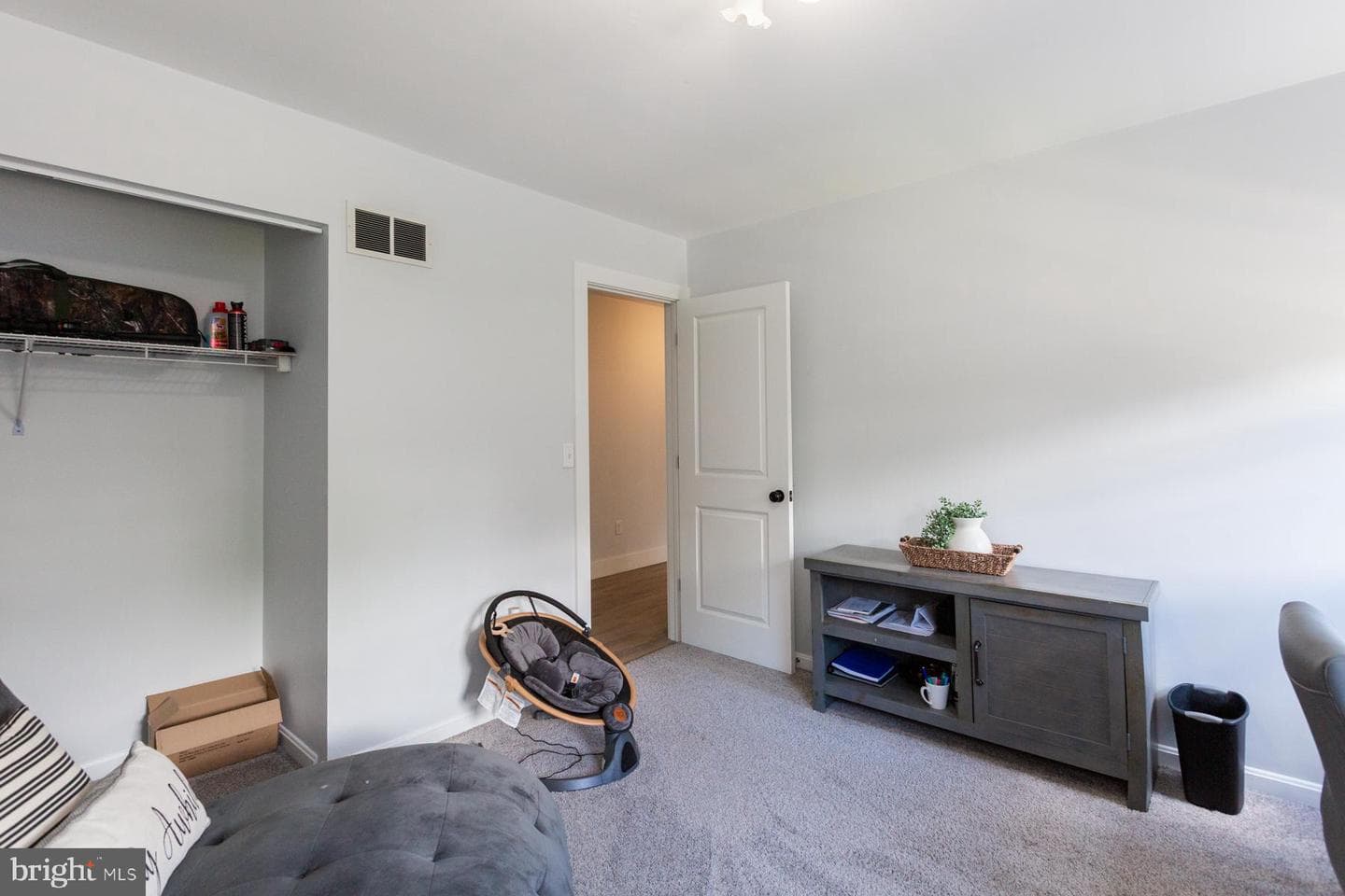 26 Apricot Avenue photo 44