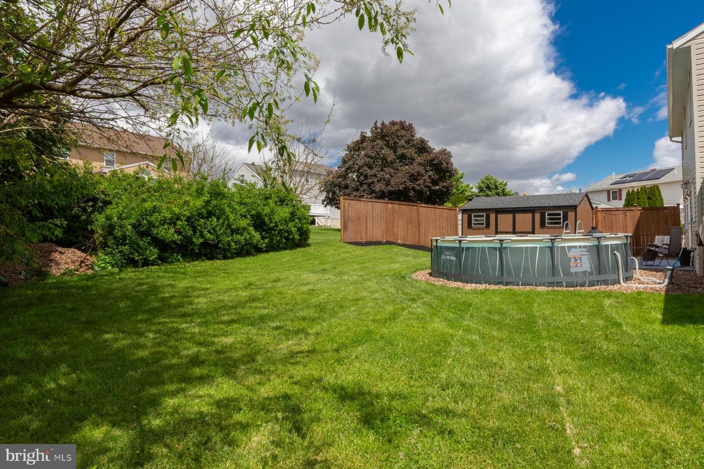26 Apricot Avenue photo 57