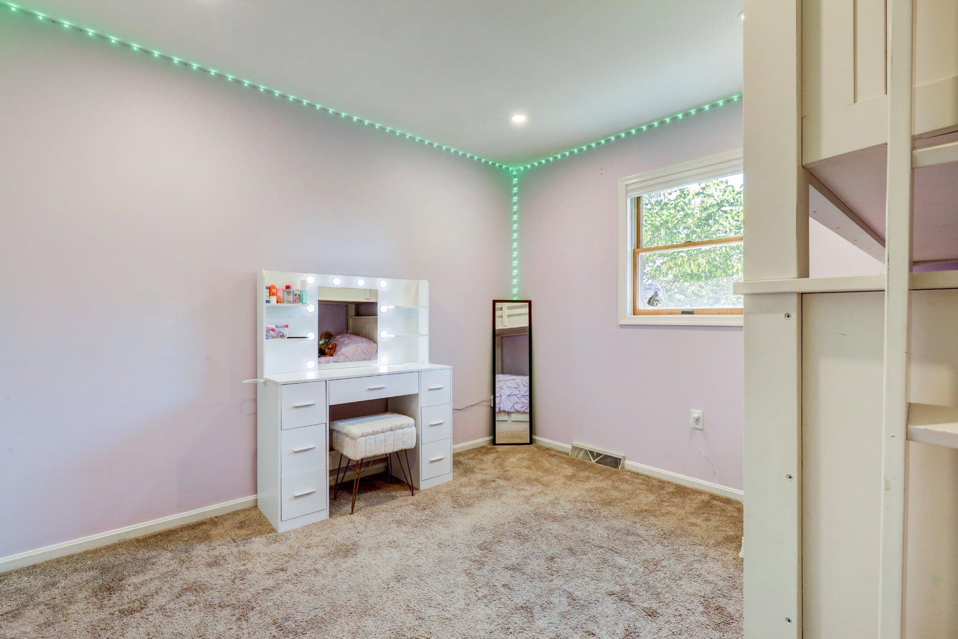 2 Mockingbird Drive photo 32