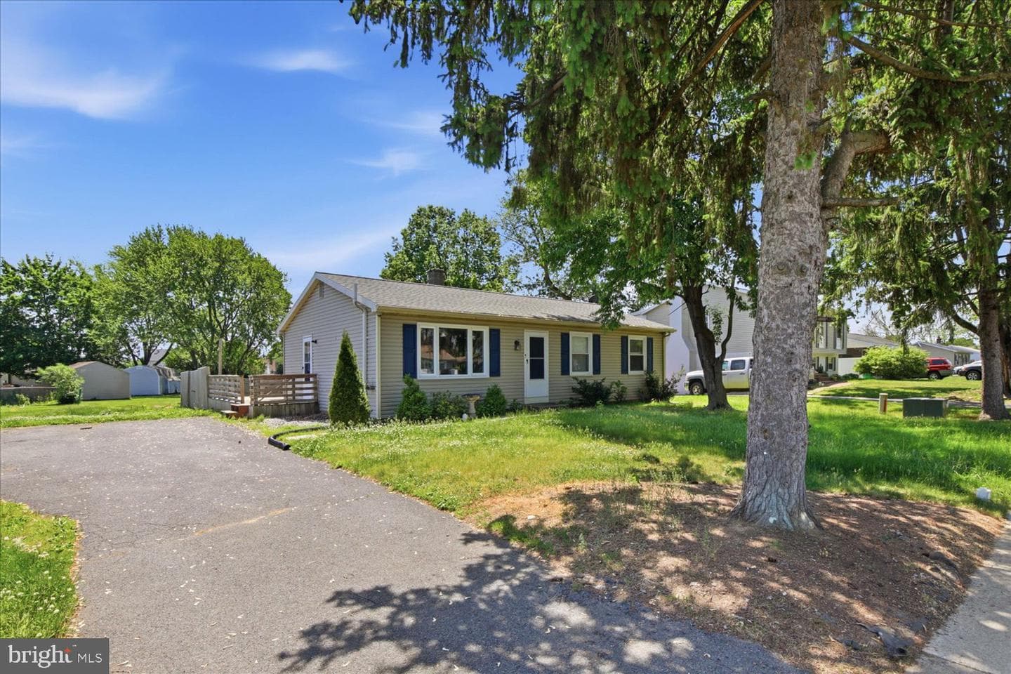 536 Martin Avenue