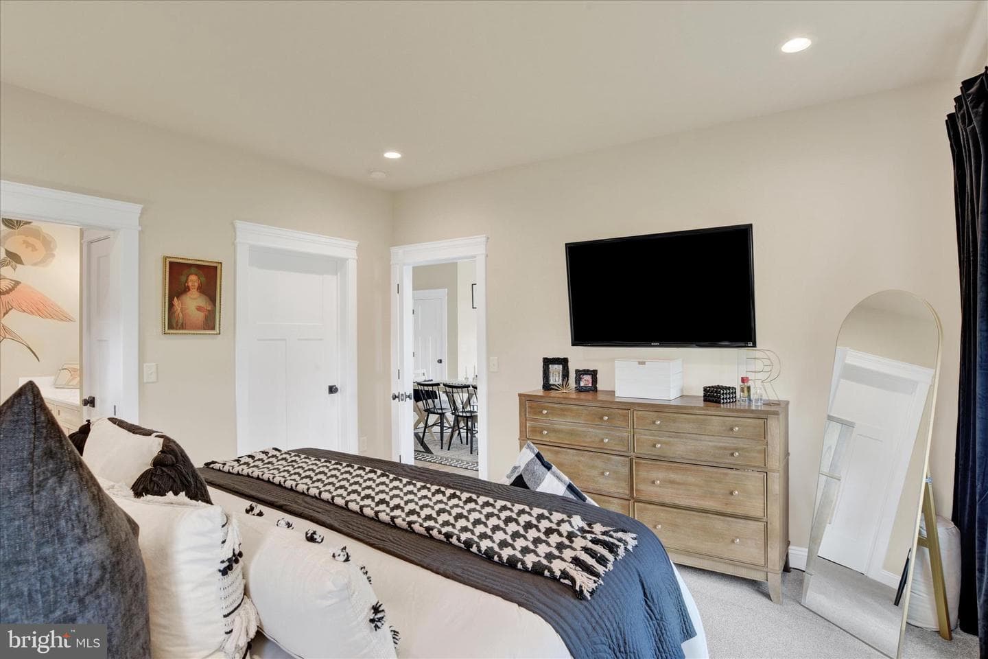 713 Radio Road photo 16