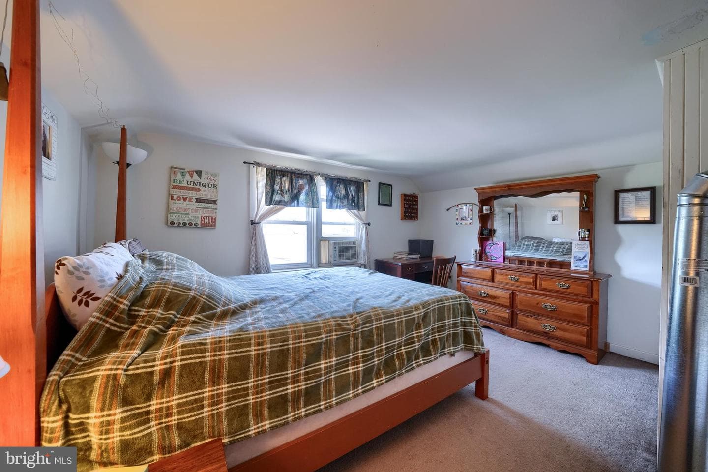 44 S Soudersburg Road photo 32