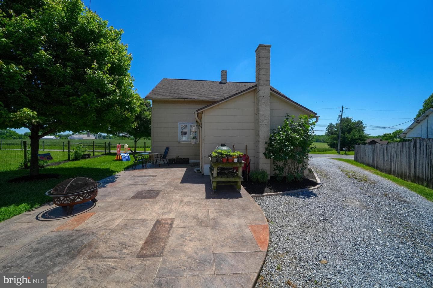 44 S Soudersburg Road photo 9