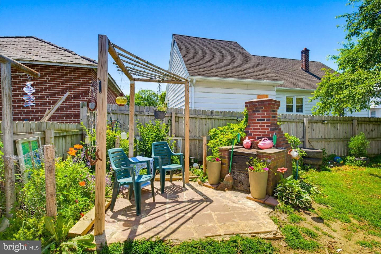 306 E High Street photo 17