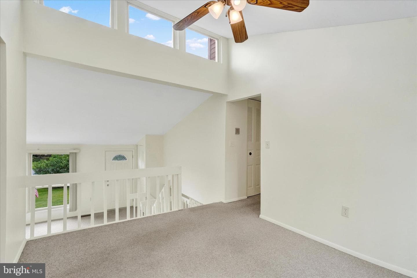 112 Nicholas Road photo 6
