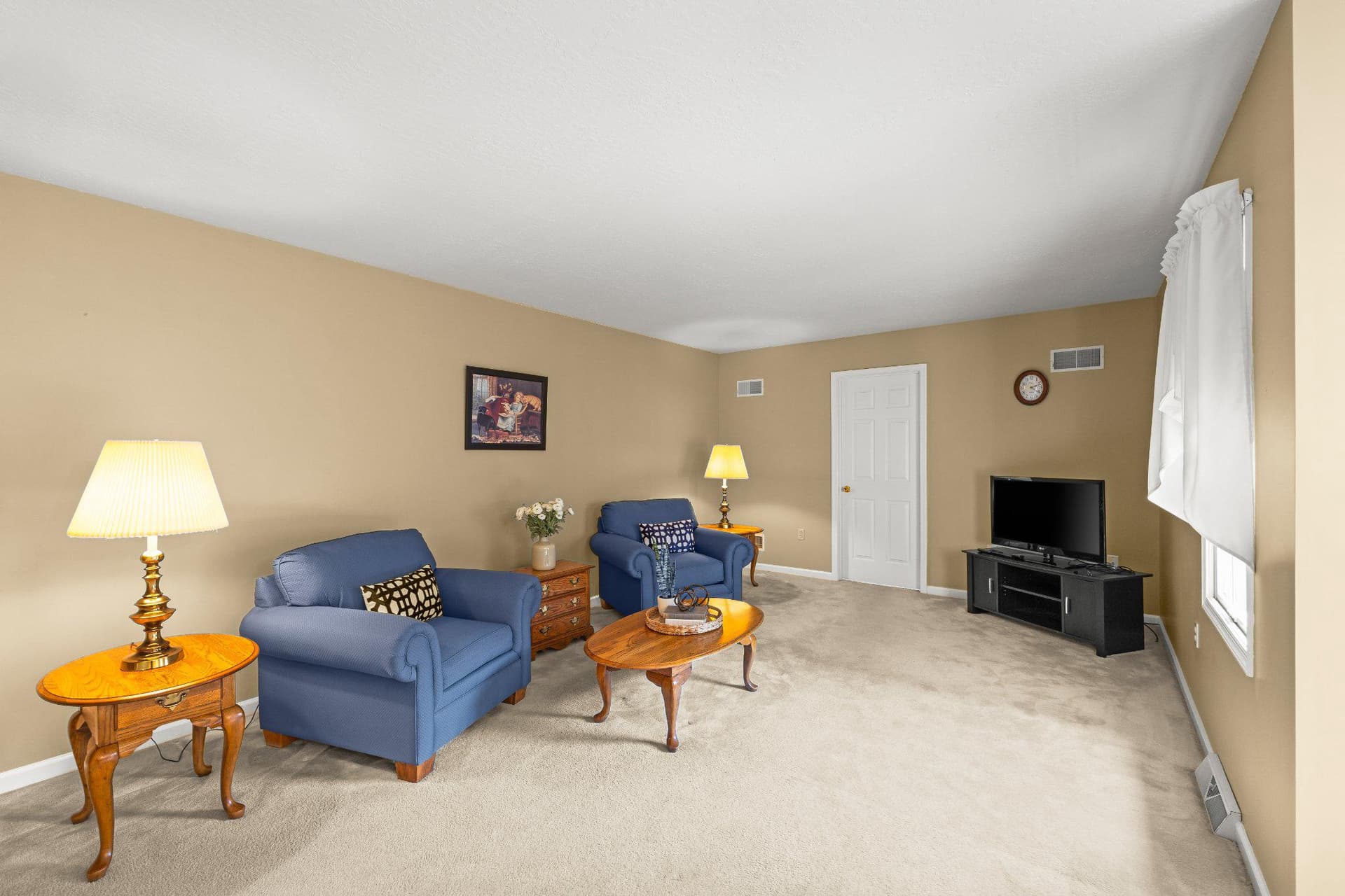 443 Crosswinds Drive photo 8