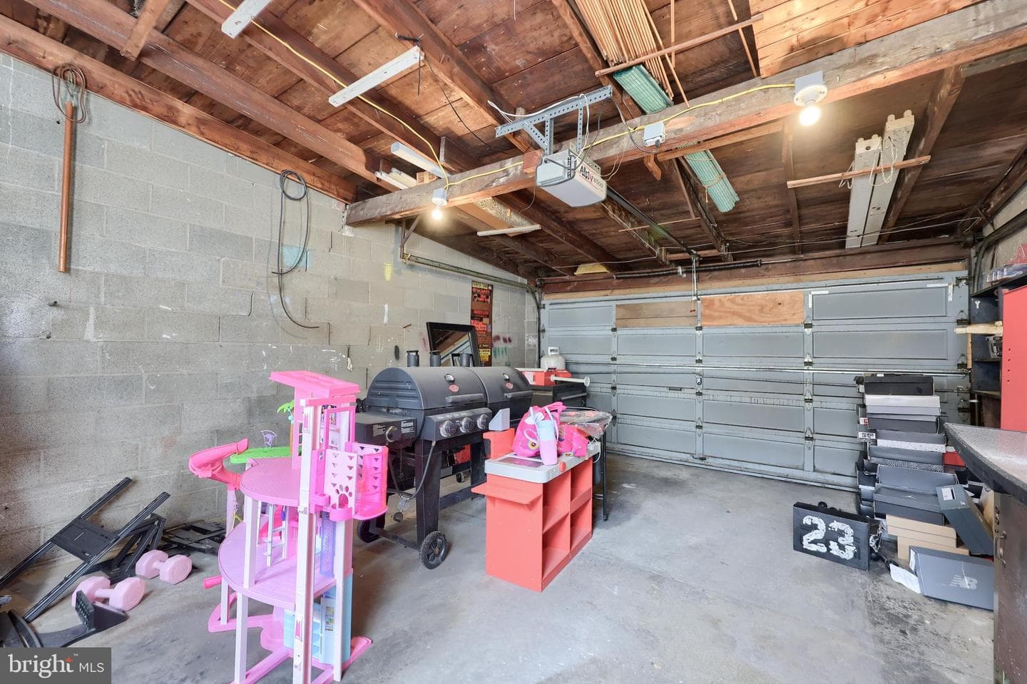 737 E Marion Street photo 29