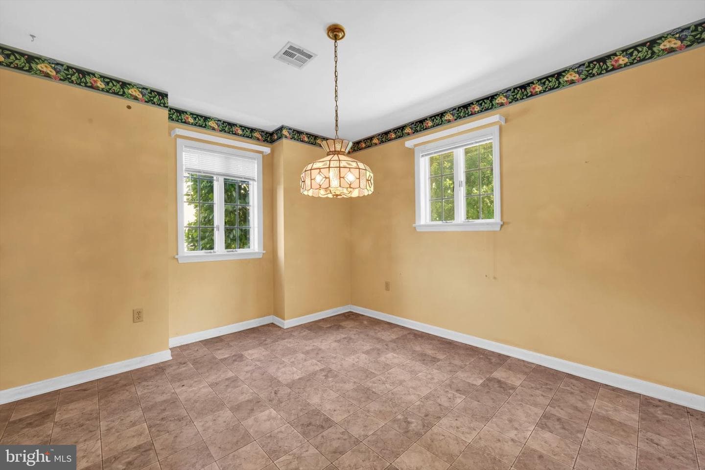211 Black Oak Drive photo 7