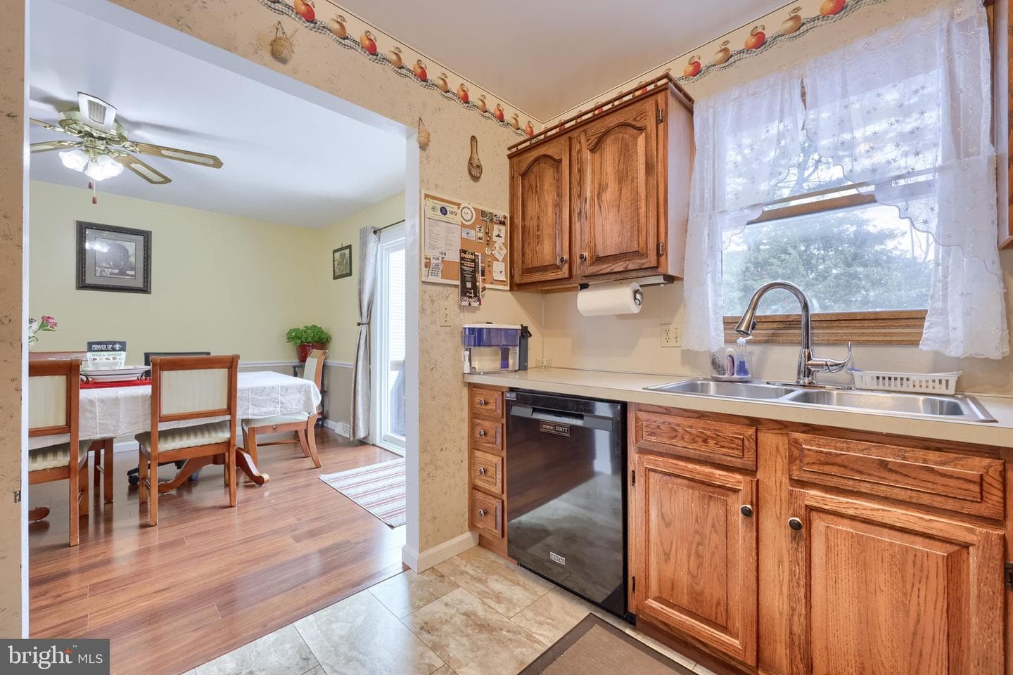 53 Oriole Drive photo 18