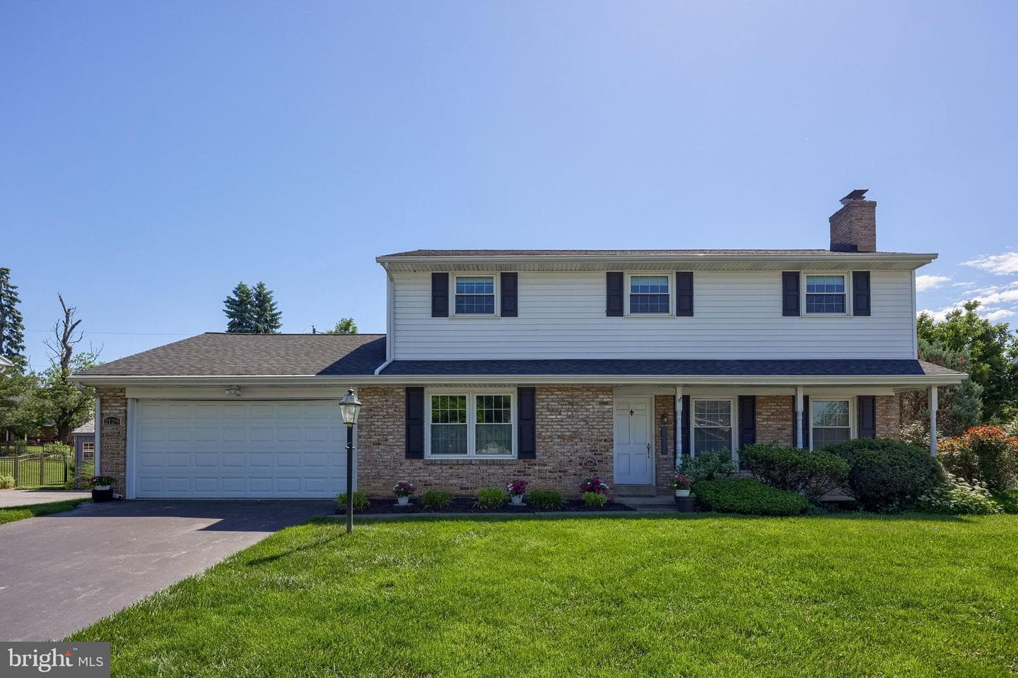 2129 Kentwood Drive