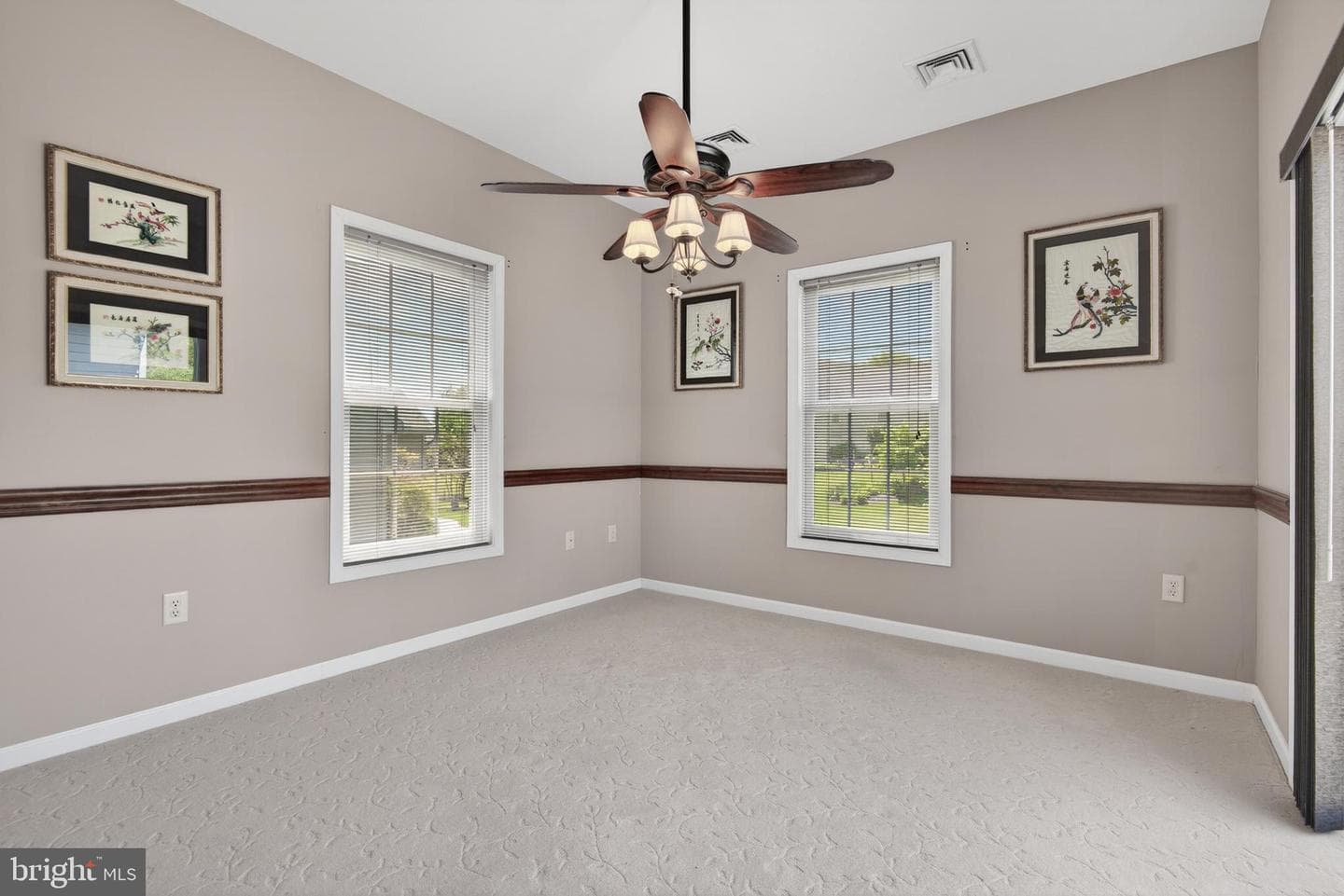 717 Heather Ridge photo 16