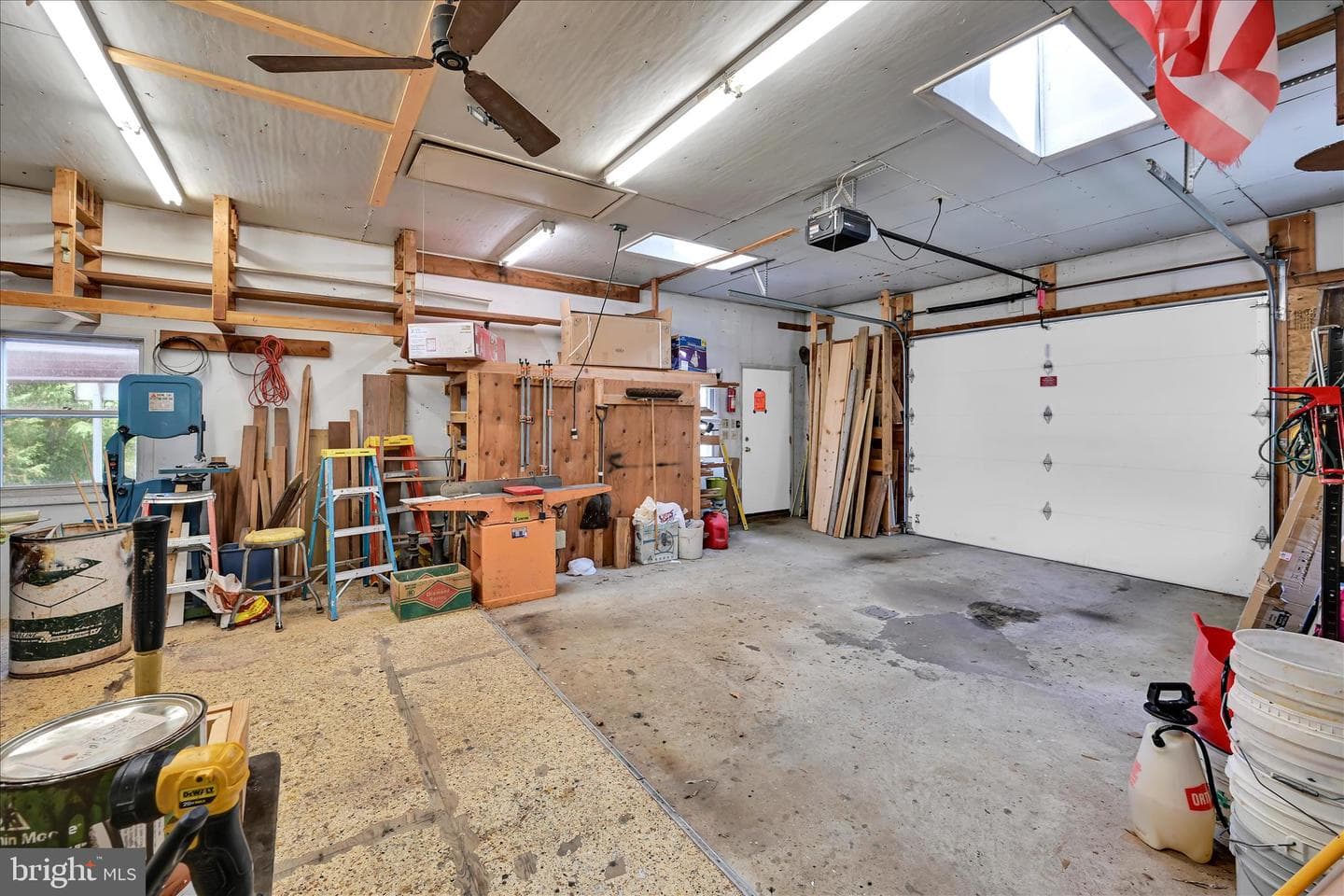 4 N Conestoga View Drive photo 43