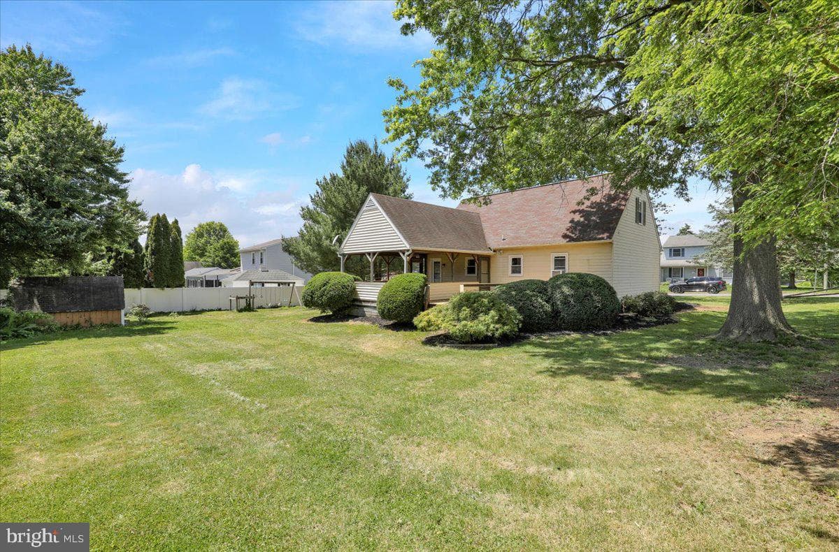 592 Mulberry photo 7