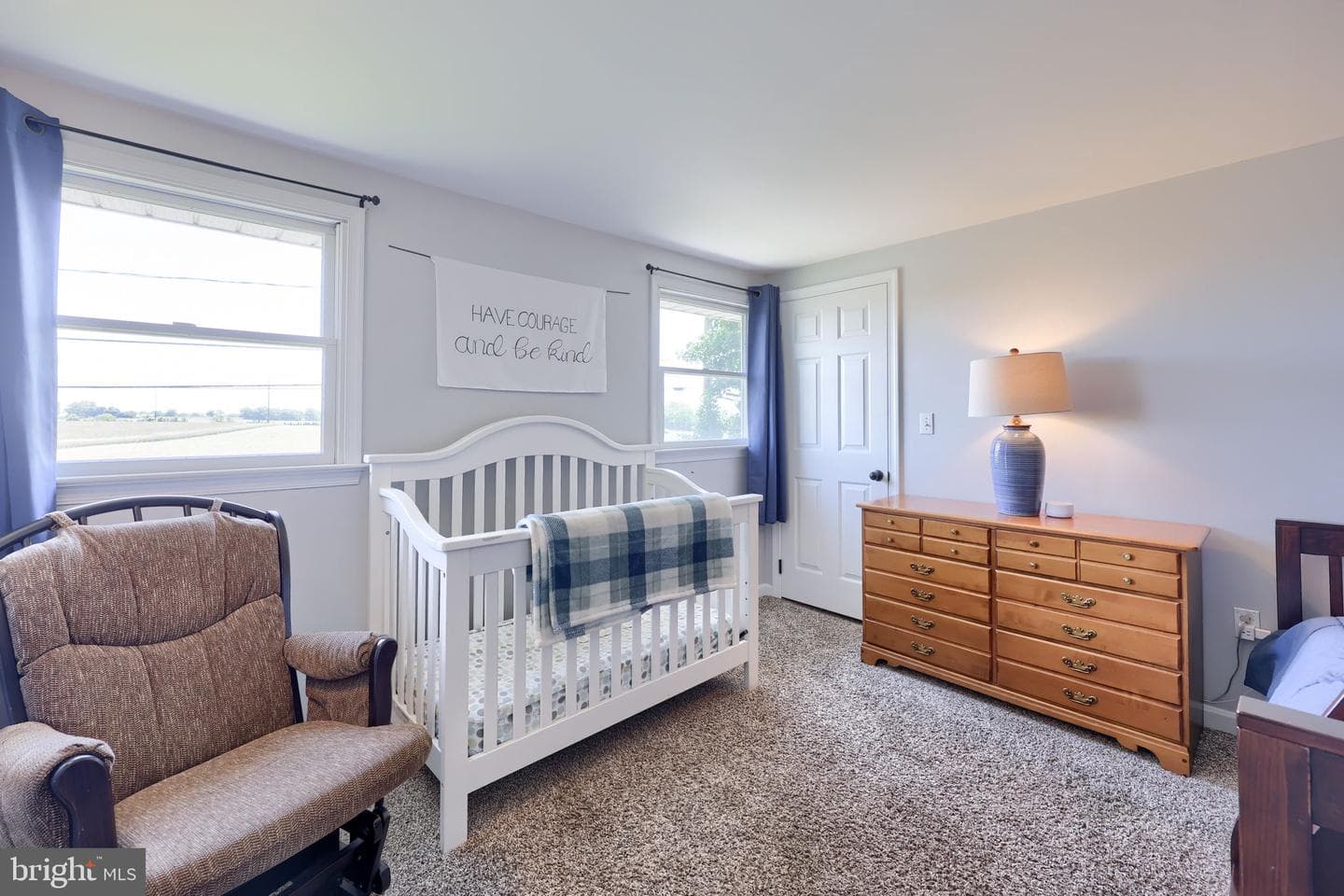219 Tobacco Road photo 33