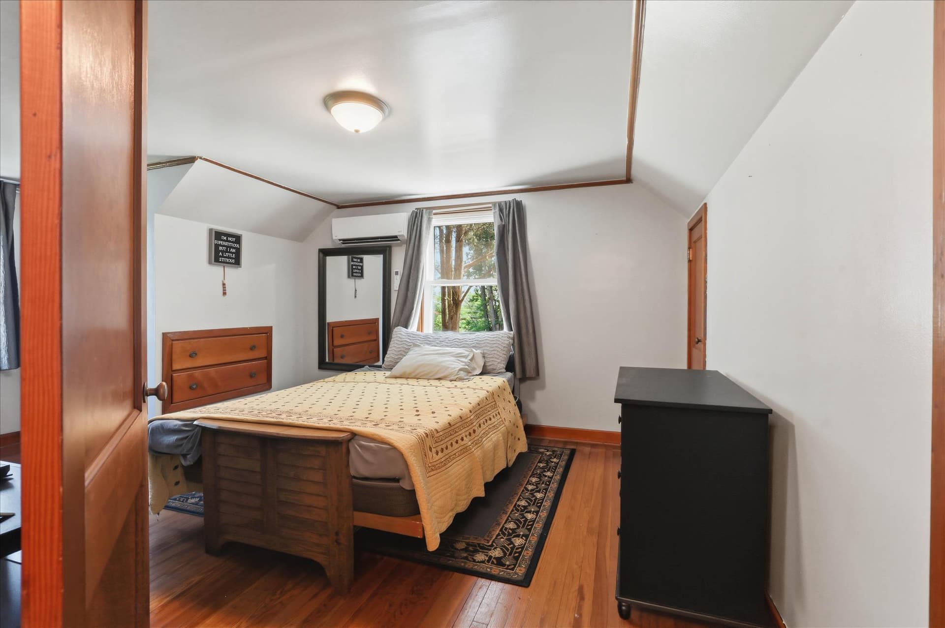 381 Barbara St photo 21