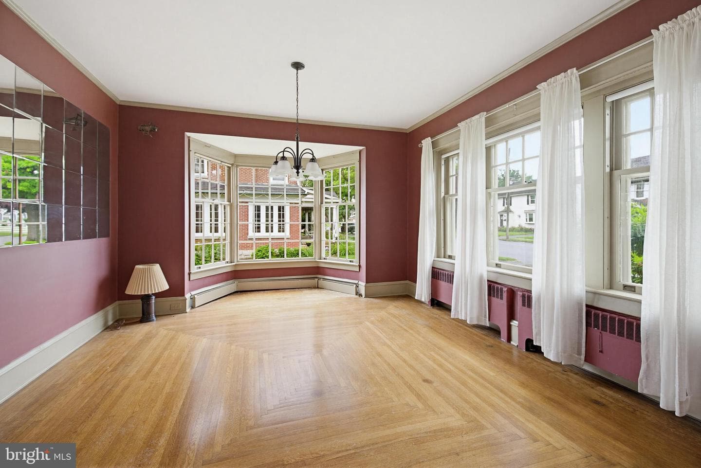 8 Mayfield Drive photo 24