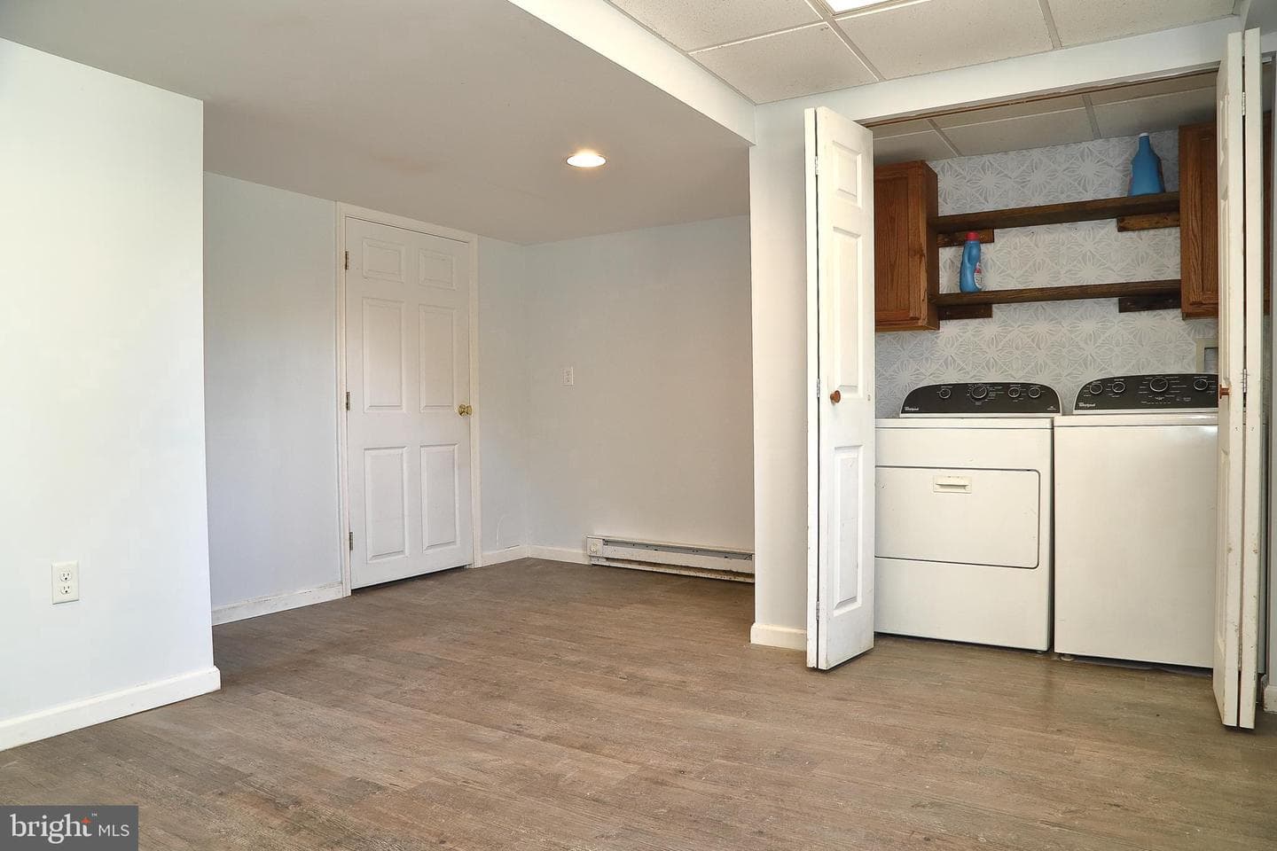 629 Poplar Street photo 22