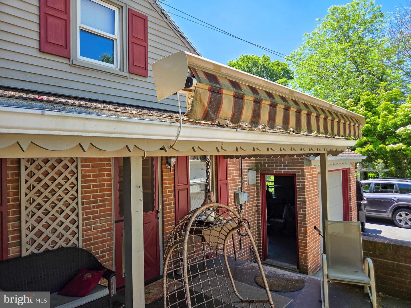 524 Locust Street photo 6