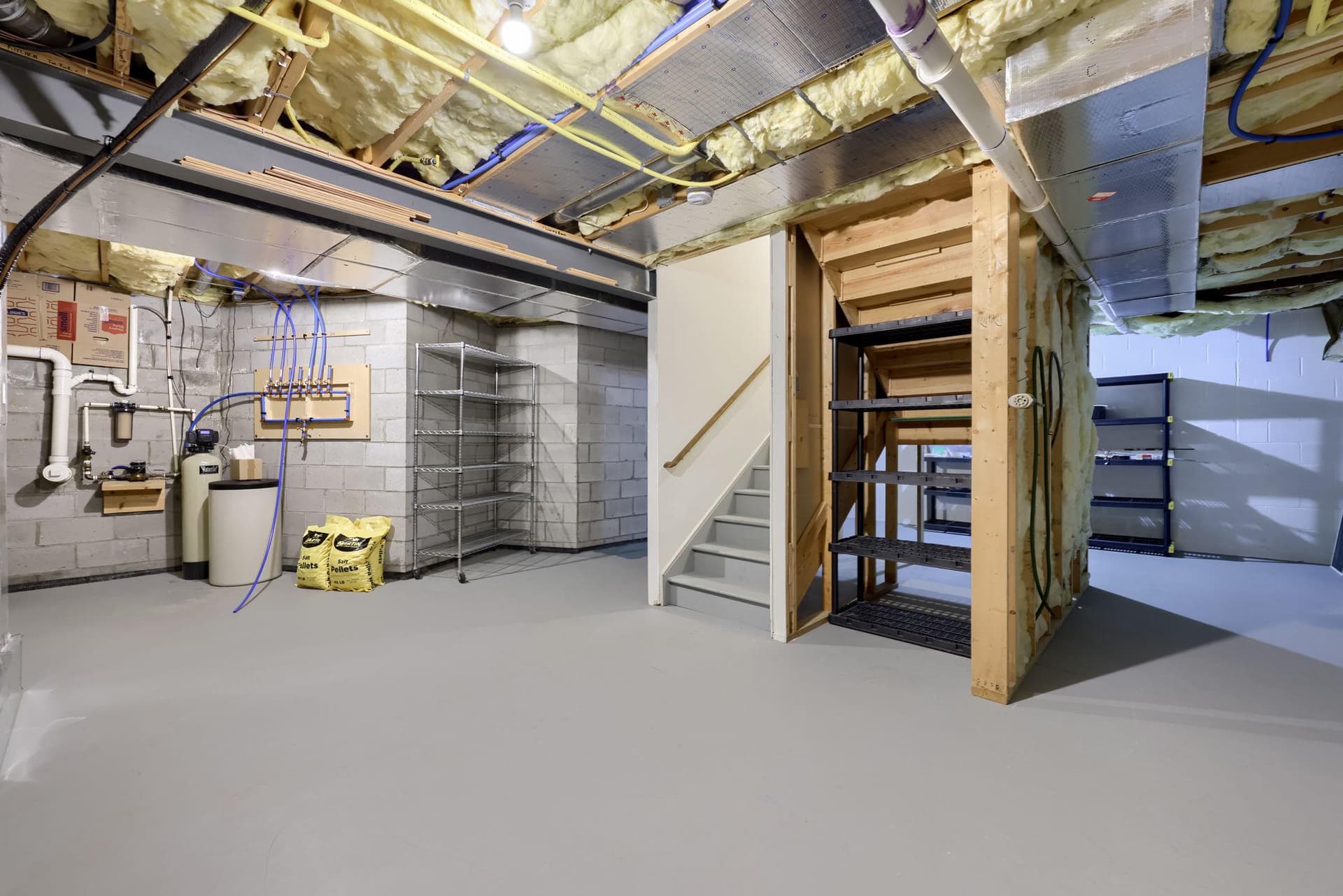15 Weaver Avenue photo 47