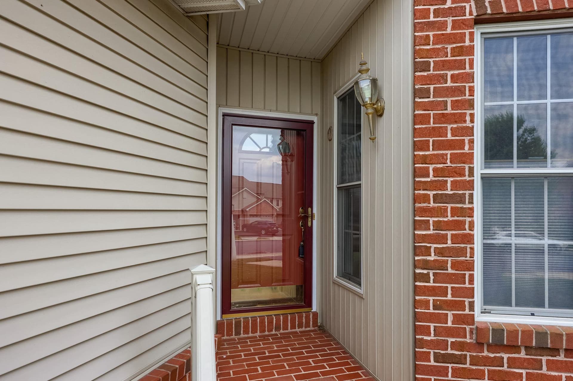 15 Weaver Avenue photo 7