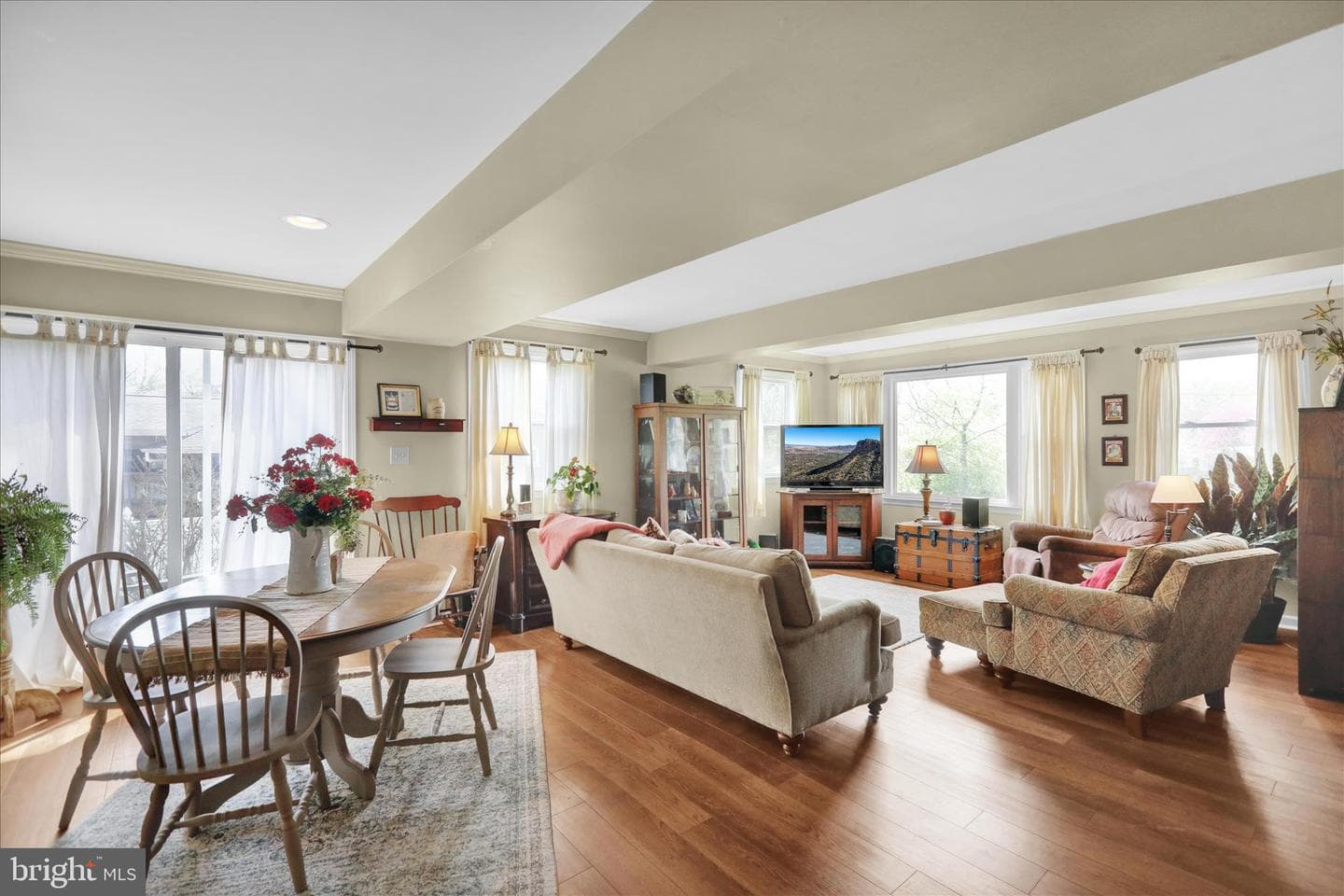 53 Jackson Drive photo 17