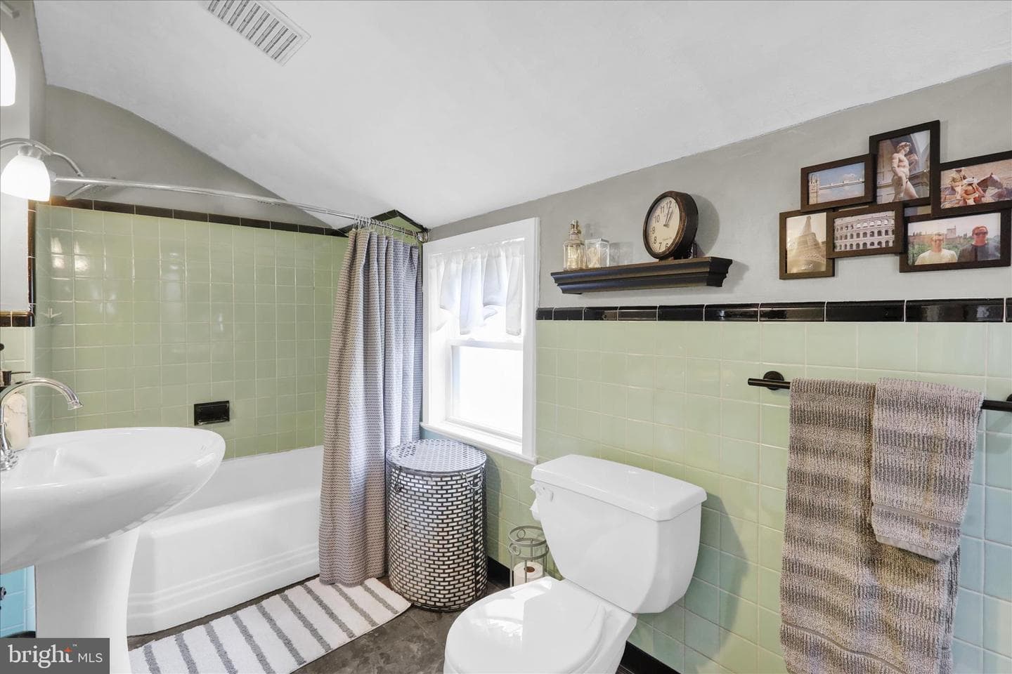 53 Jackson Drive photo 37