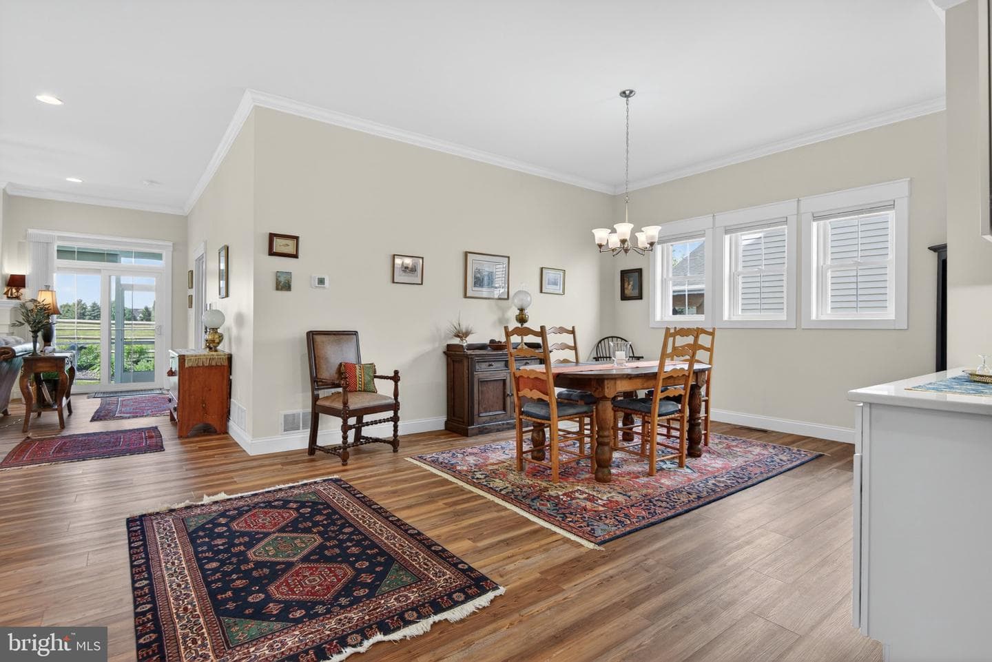 1862 Emerald Way photo 23