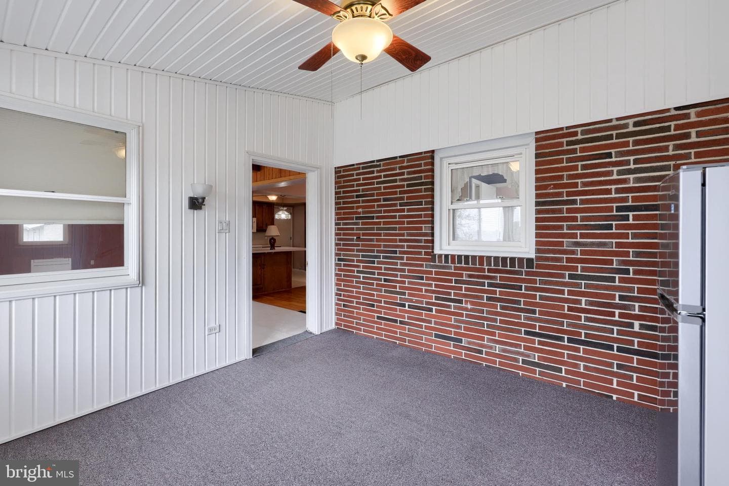 1118 Harriet Avenue photo 23