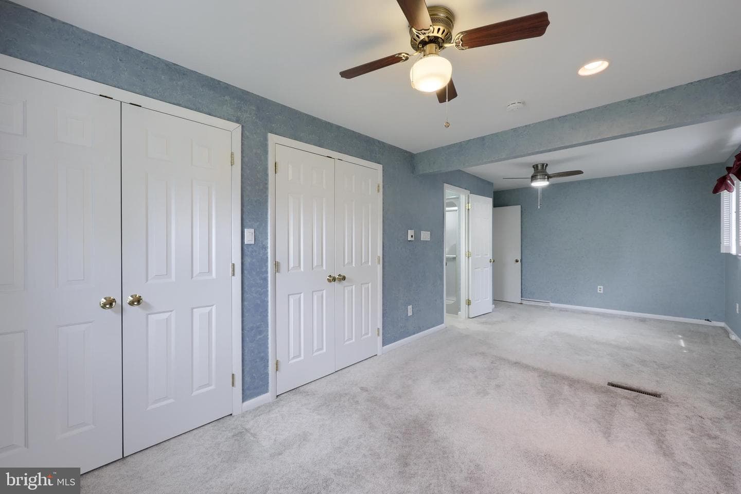 1118 Harriet Avenue photo 26