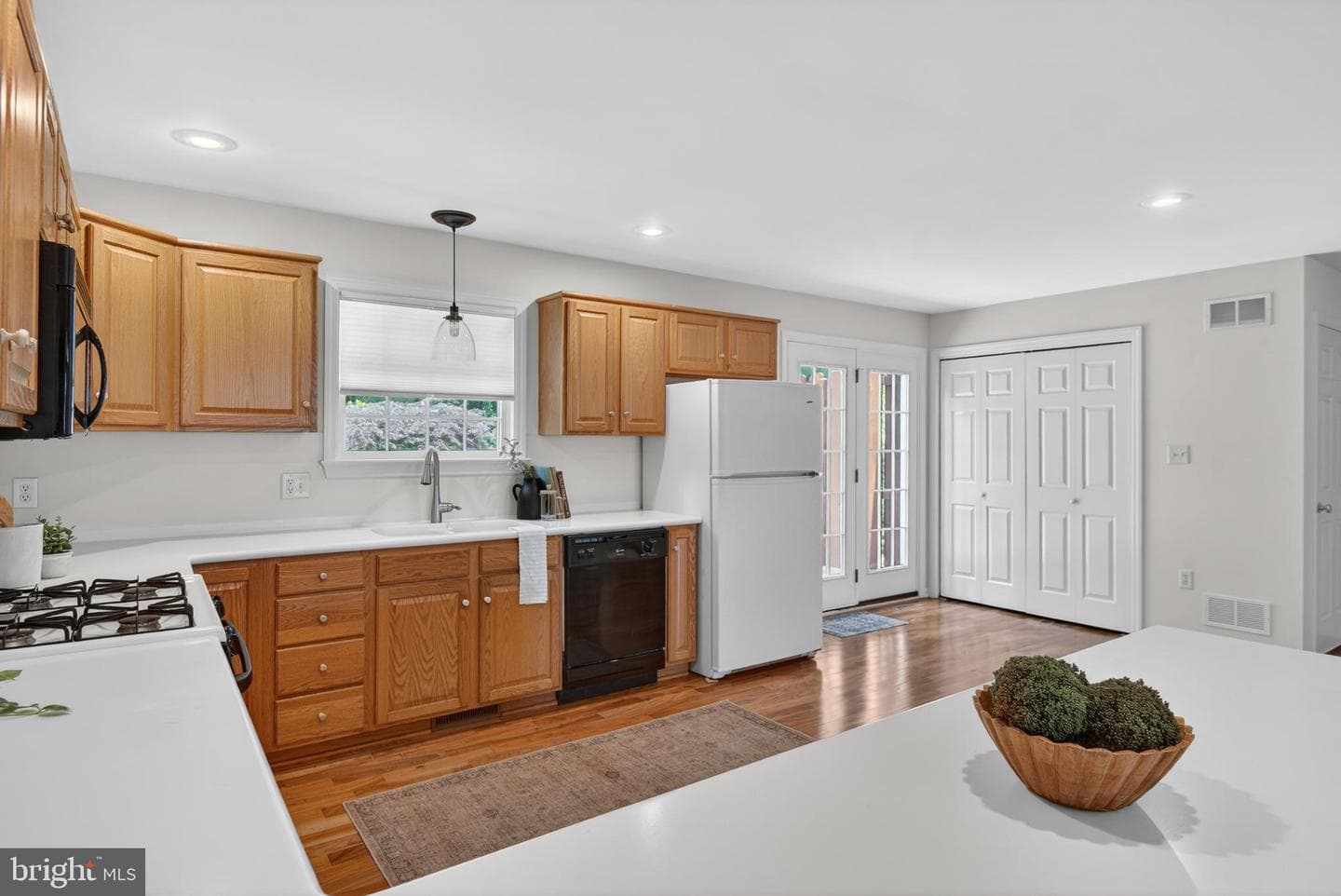 348 Pennridge photo 16