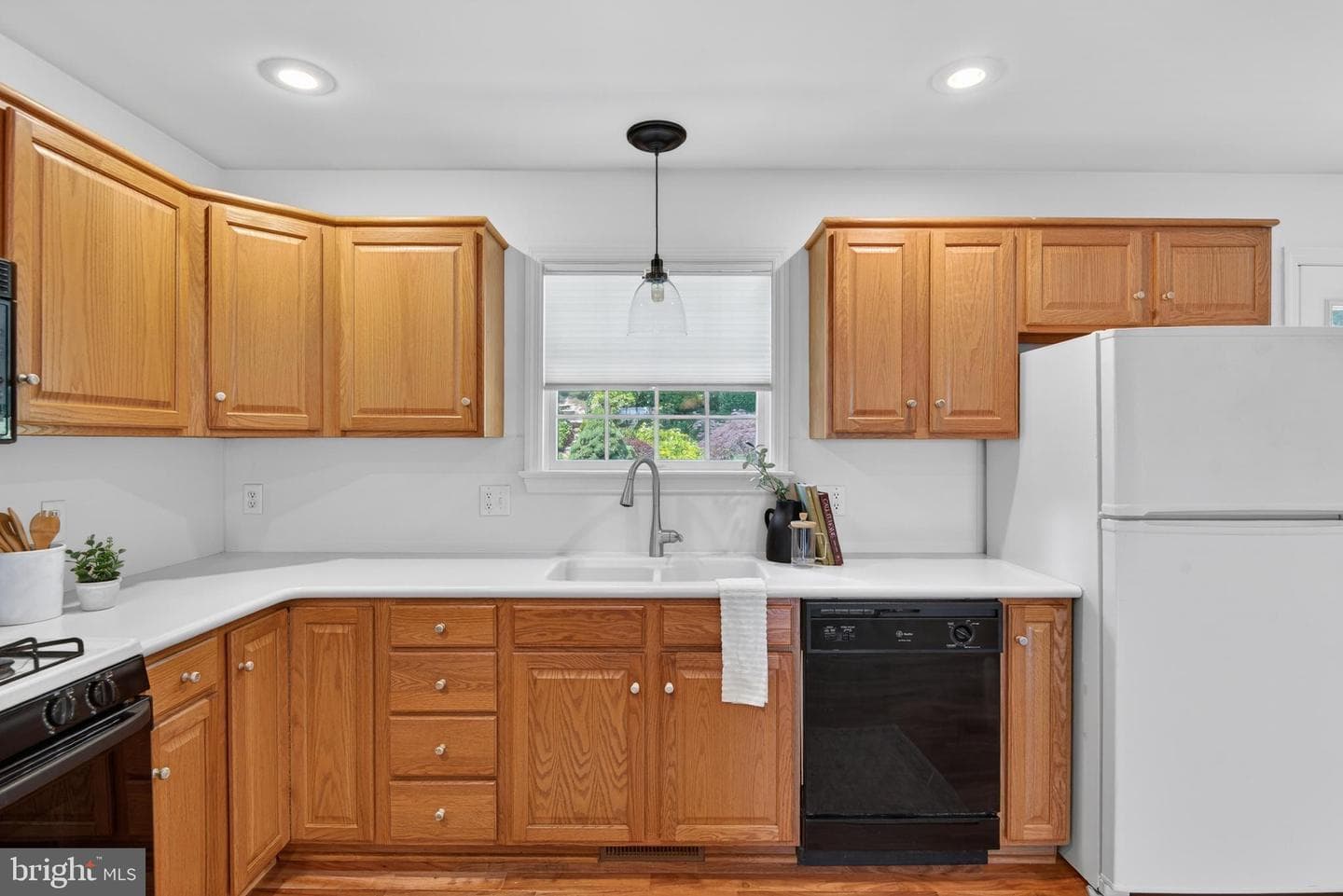 348 Pennridge photo 20