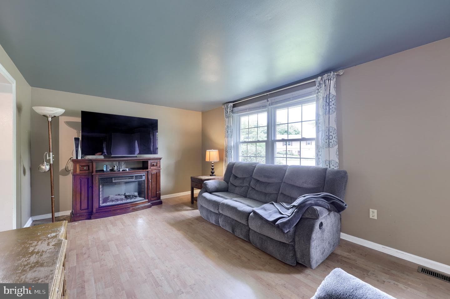 715 Kenton Road photo 22