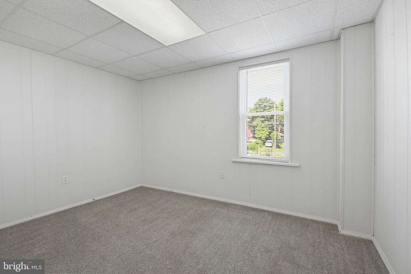 139 Crystal Street photo 20